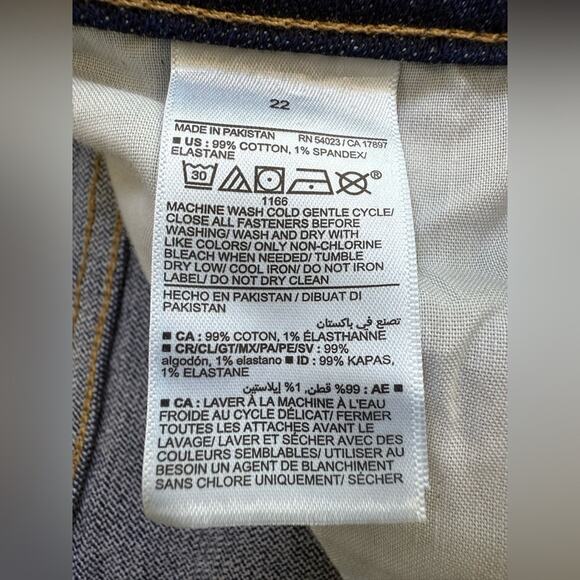 NWT Old Navy High Rise O.G. Straight Leg Secret Smooth Pockets Jeans Size 22 - Picture 6 of 10